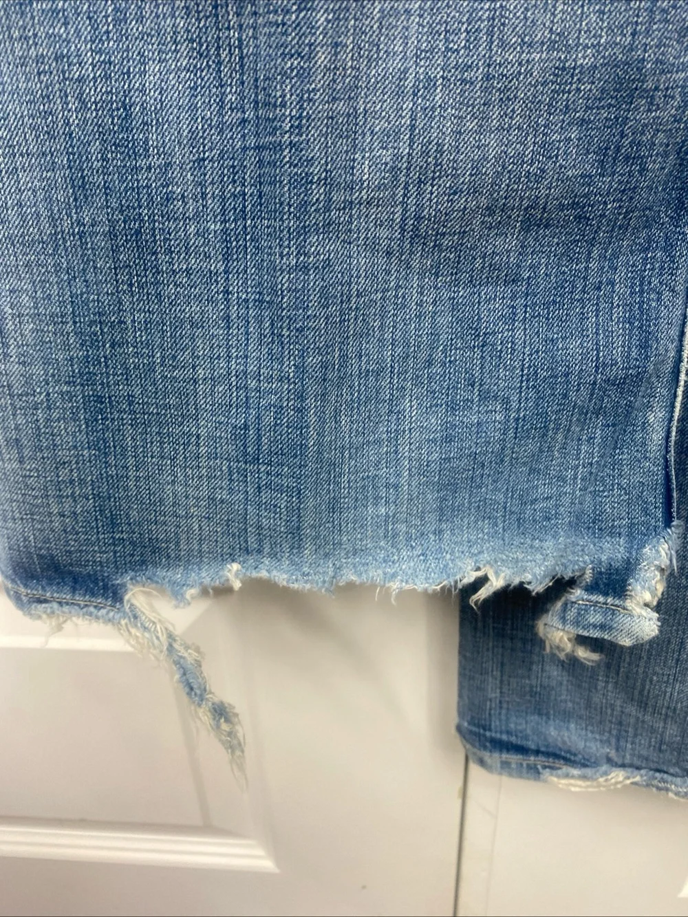 BKE Tyler Straight Jeans Mens 30x33 Long Blue Distressed Denim Low Rise